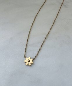 necklace daisy Fantasy 6 75CC1BE5 19FF 4144 9D4C 822D7597D24F scaled