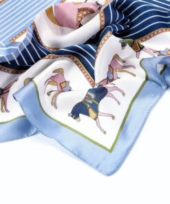 Sjaaltjes Saddle Chic