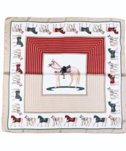 Sjaaltjes Saddle Chic