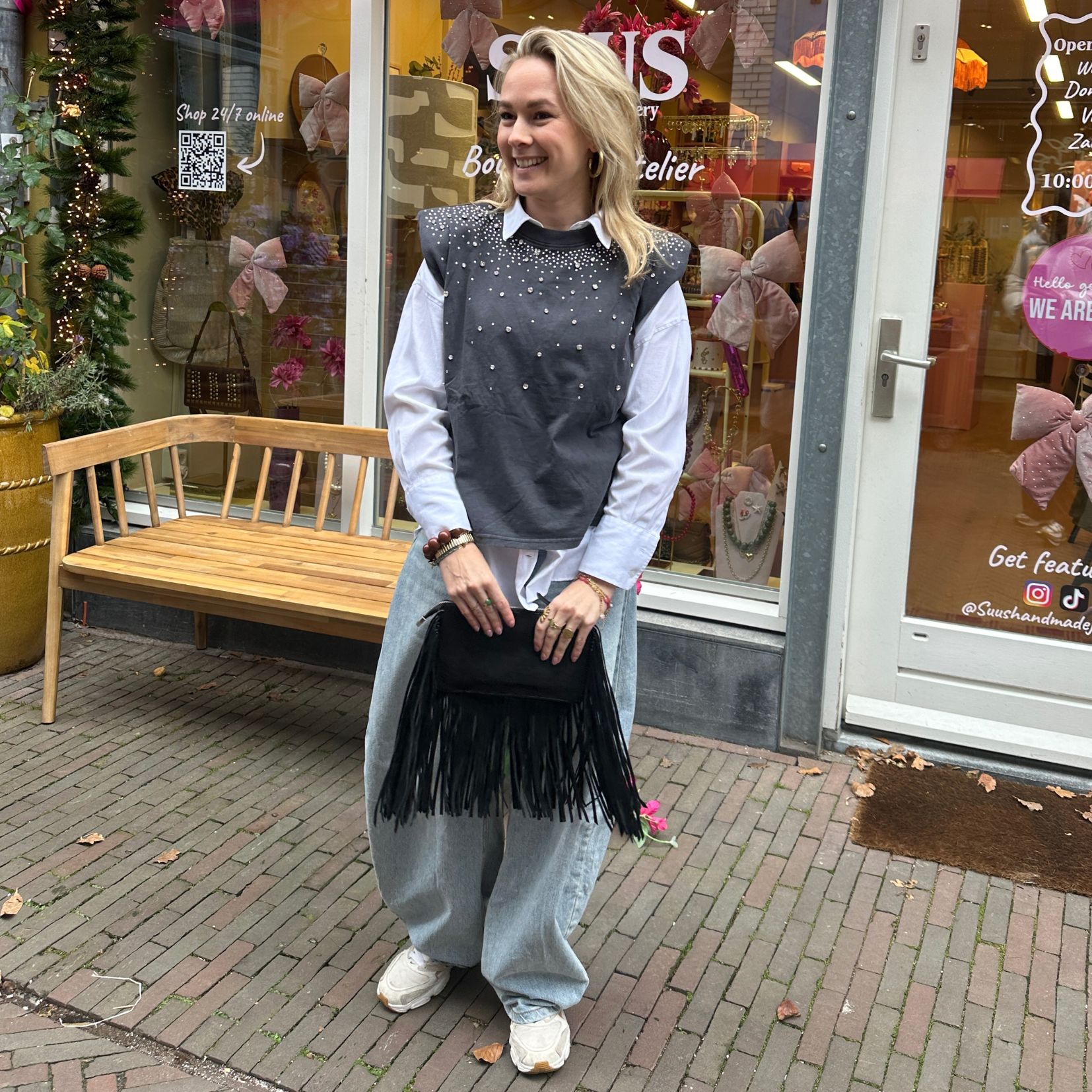 Top Midnight Studs 1 Top midnight studs