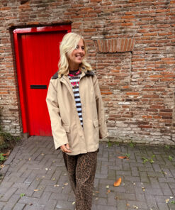 Camel Trenchcoat